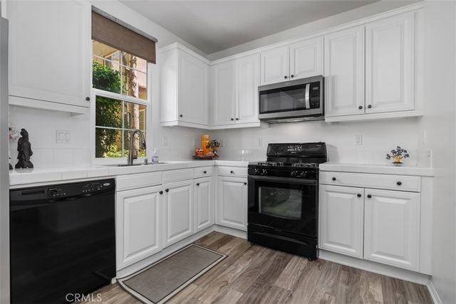 80 Great Lawn, Irvine, CA 92620