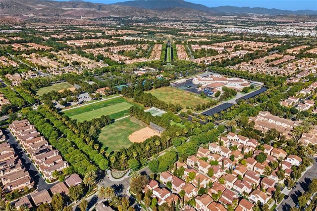 80 Great Lawn, Irvine, CA 92620