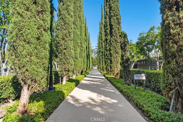80 Great Lawn, Irvine, CA 92620