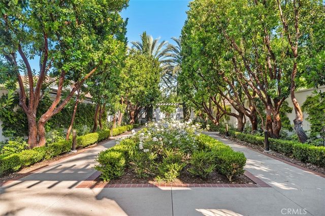 80 Great Lawn, Irvine, CA 92620