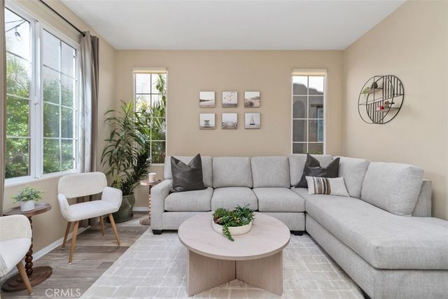 80 Great Lawn, Irvine, CA 92620