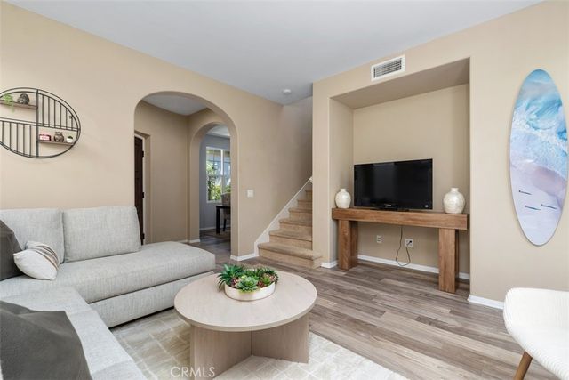 80 Great Lawn, Irvine, CA 92620