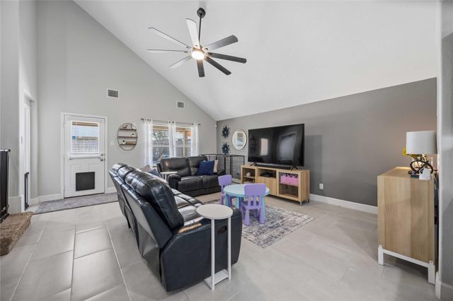 15462 Picea Azul Street, Channelview, TX 77530
