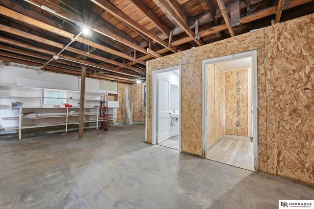 3140 4th Avenue, Council Bluffs, IA 51501