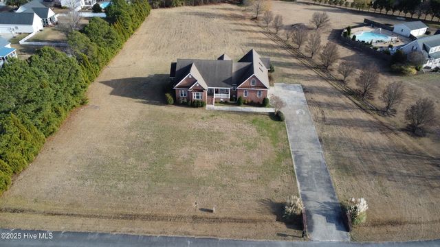 102 Woodmere Lane, Goldsboro, NC 27530