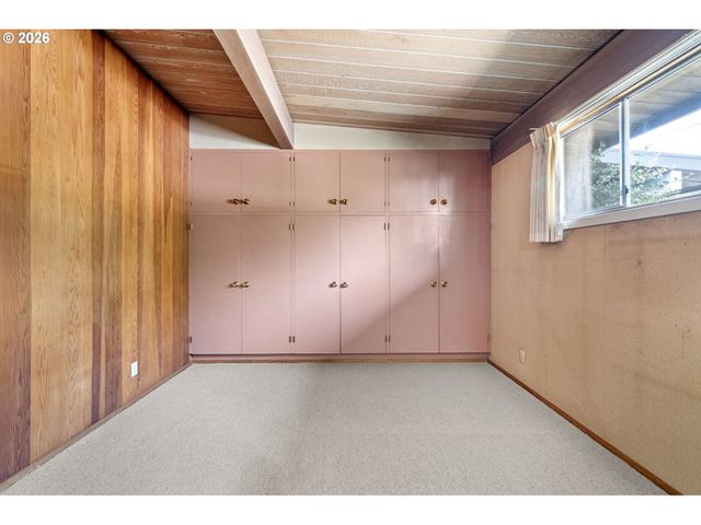 2255 ALDER St, Eugene, OR 97405