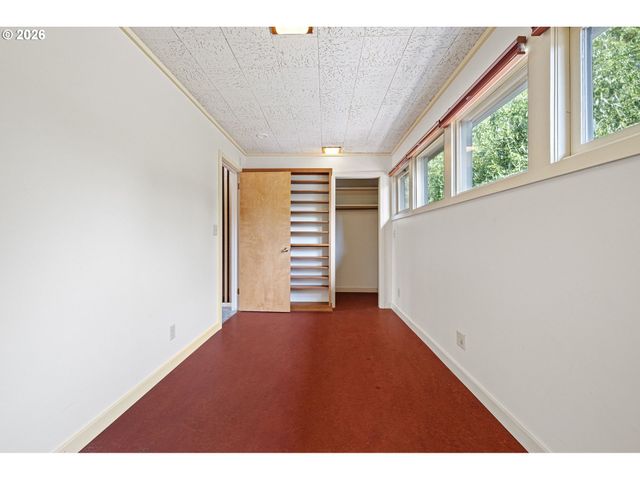 2255 ALDER St, Eugene, OR 97405