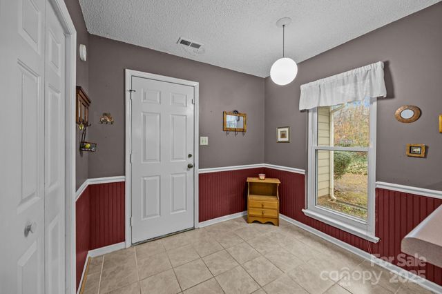 1600 Rocky Glen Lane, Charlotte, NC 28214