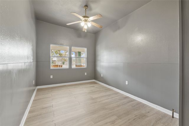 301 NE 1ST Street, Cross Plains, TX 76443