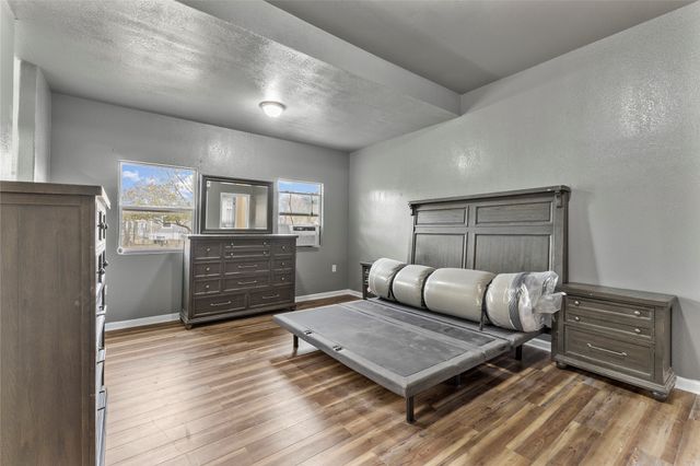 301 NE 1ST Street, Cross Plains, TX 76443