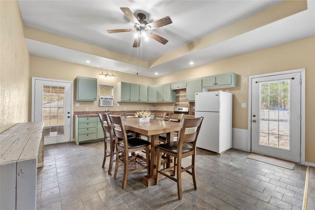 301 NE 1ST Street, Cross Plains, TX 76443