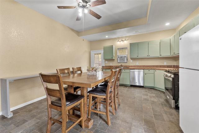 301 NE 1ST Street, Cross Plains, TX 76443