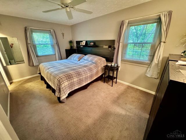 5713 Winding Creek Way, West Chester, OH 45069