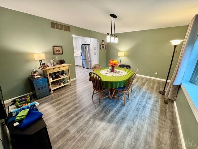 5713 Winding Creek Way, West Chester, OH 45069