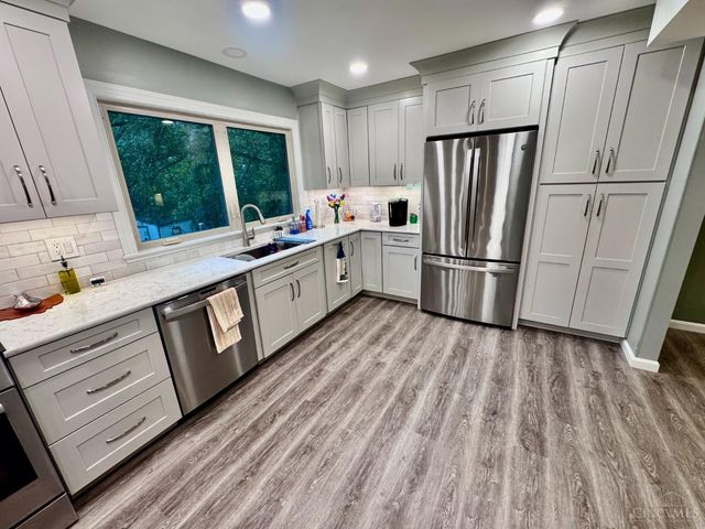 5713 Winding Creek Way, West Chester, OH 45069