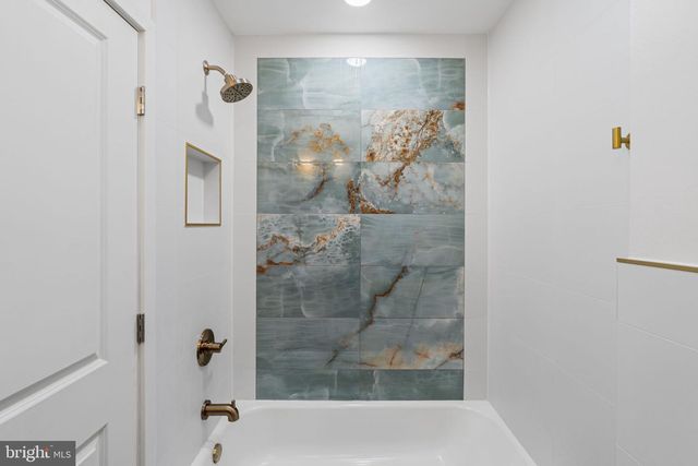 8546 FORREST AVE, Philadelphia, PA 19150