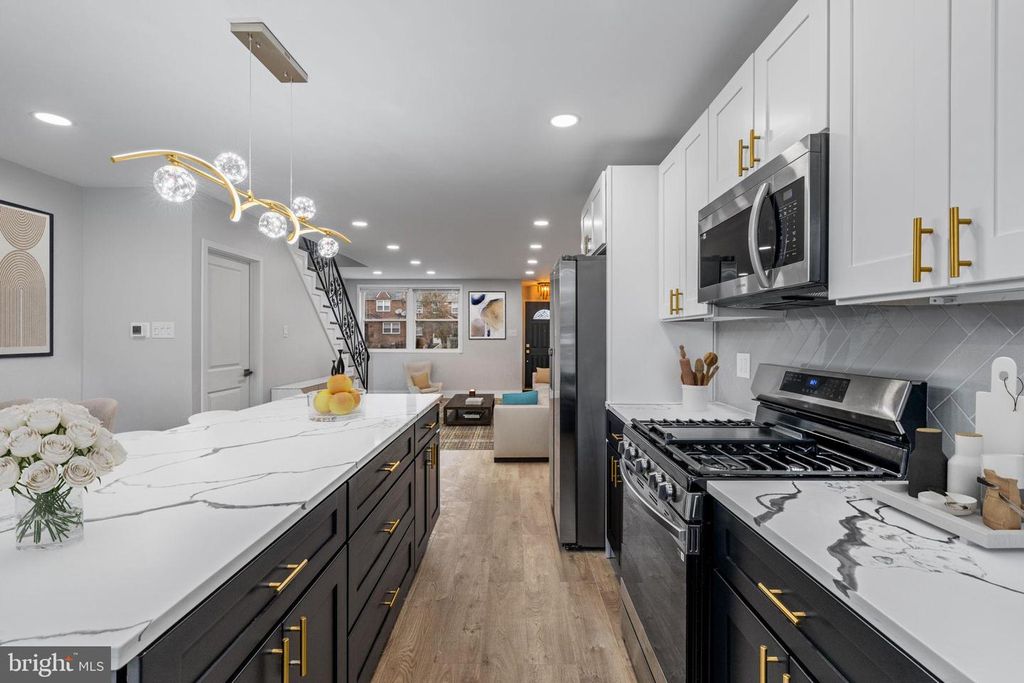 8546 FORREST AVE, Philadelphia, PA 19150