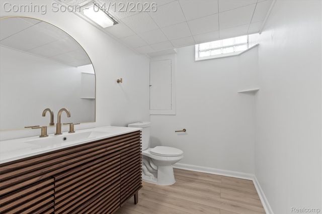 6850 WHITE PINE Drive, Bloomfield Charter Township, MI 48301