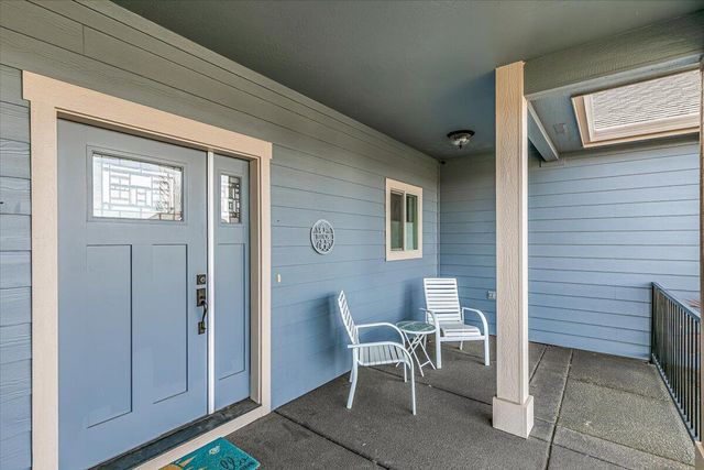 985 Callaway Drive, Medford, OR 97504