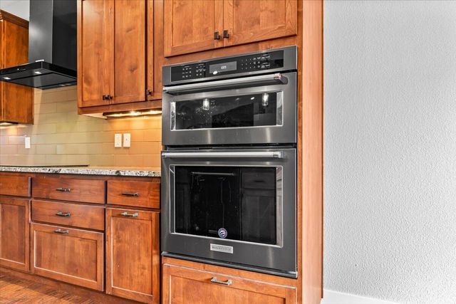 985 Callaway Drive, Medford, OR 97504