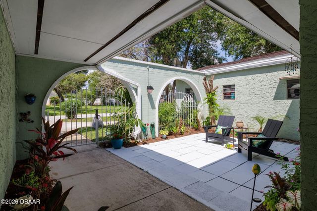 5 Pebble Beach Drive, Ormond Beach, FL 32174