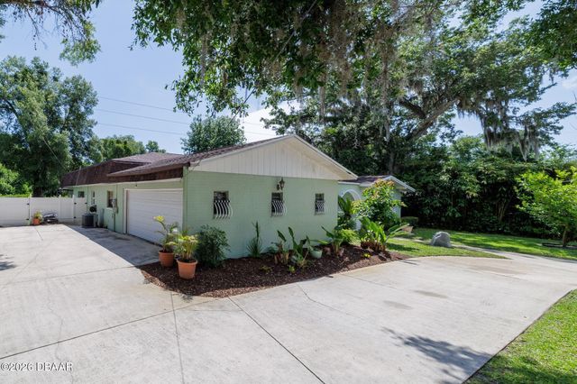 5 Pebble Beach Drive, Ormond Beach, FL 32174