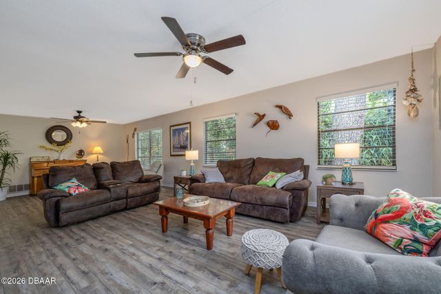 5 Pebble Beach Drive, Ormond Beach, FL 32174