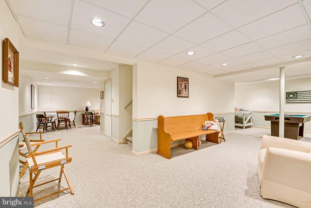 3 CLINTON CT, Kendall Park, NJ 08824