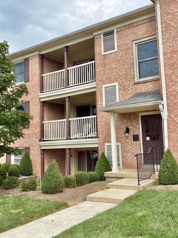 892 Chatham Lane, W, Columbus, OH 43221