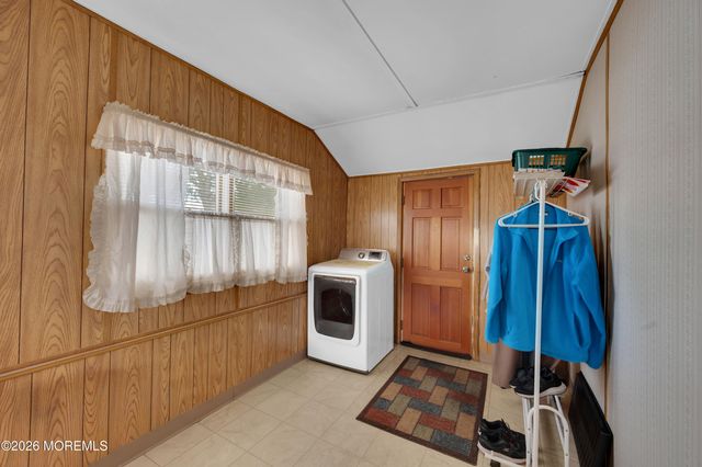 201 Lillie Road, Toms River, NJ 08753
