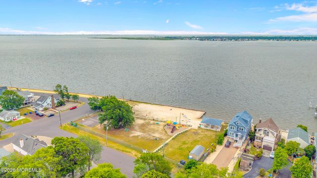 201 Lillie Road, Toms River, NJ 08753