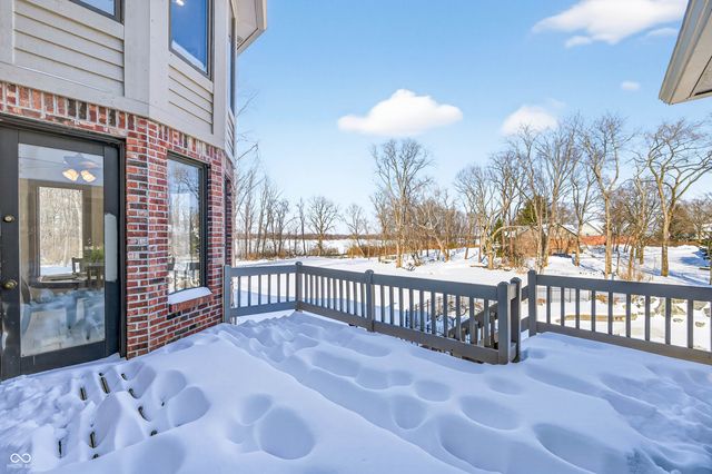 6460 Deerfield Drive, Greenwood, IN 46143