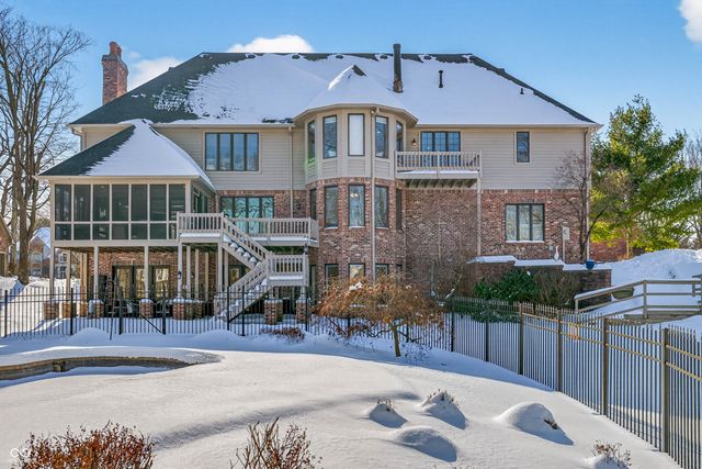 6460 Deerfield Drive, Greenwood, IN 46143