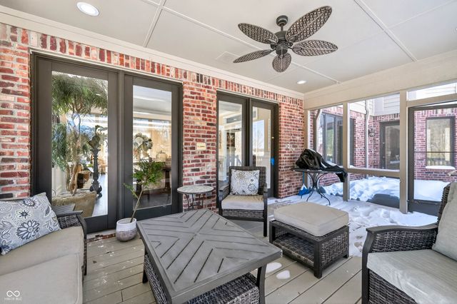 6460 Deerfield Drive, Greenwood, IN 46143