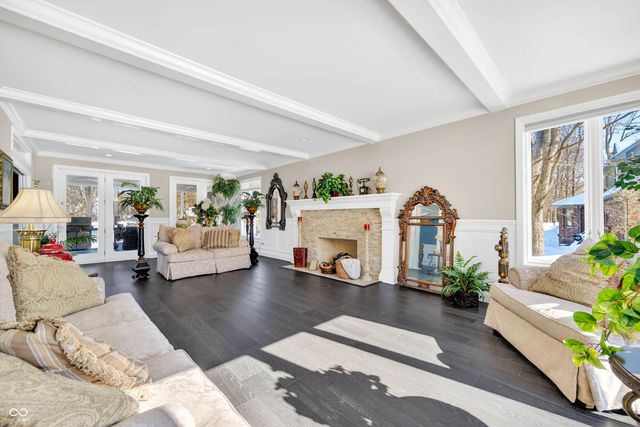 6460 Deerfield Drive, Greenwood, IN 46143