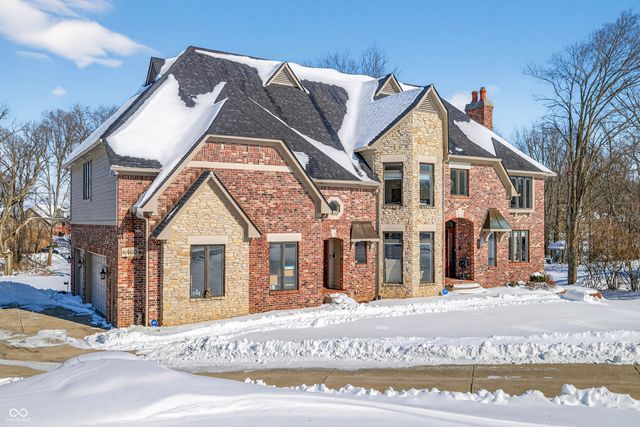 6460 Deerfield Drive, Greenwood, IN 46143