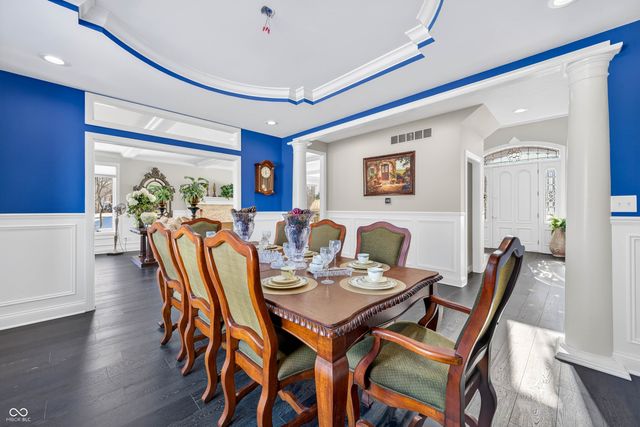 6460 Deerfield Drive, Greenwood, IN 46143