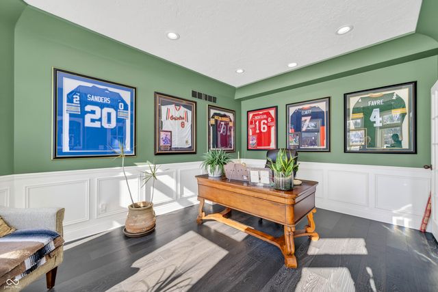 6460 Deerfield Drive, Greenwood, IN 46143