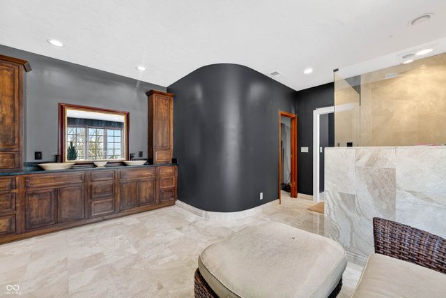 6460 Deerfield Drive, Greenwood, IN 46143