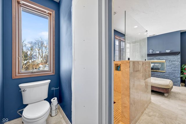 6460 Deerfield Drive, Greenwood, IN 46143