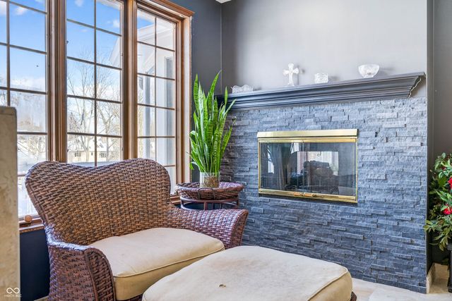 6460 Deerfield Drive, Greenwood, IN 46143