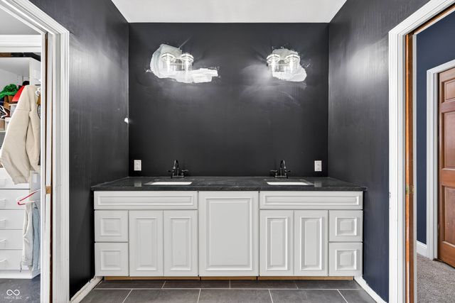 6460 Deerfield Drive, Greenwood, IN 46143