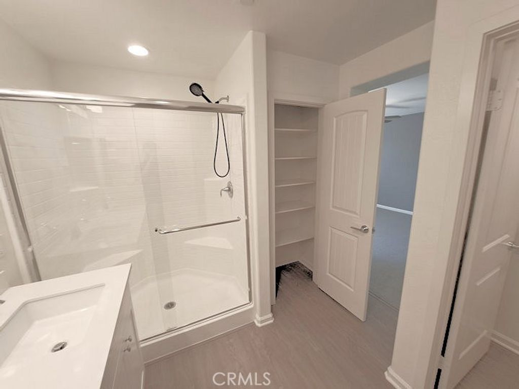 Image 25 of property listing at 41987 Isadora 1402, Murrieta, CA 92562