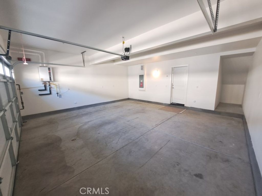 Image 32 of property listing at 41987 Isadora 1402, Murrieta, CA 92562