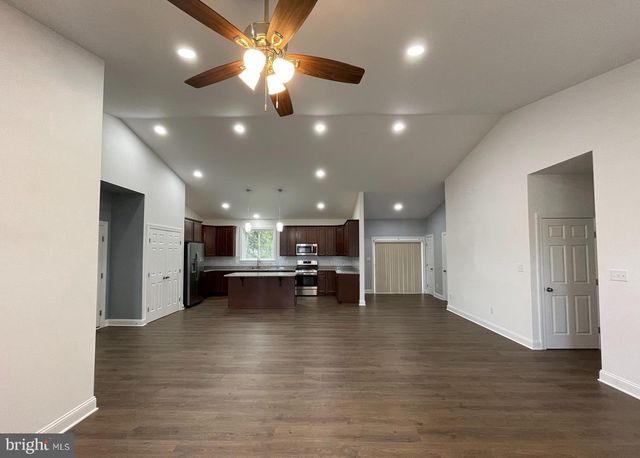 1906 PORTER RD, Bear, DE 19701