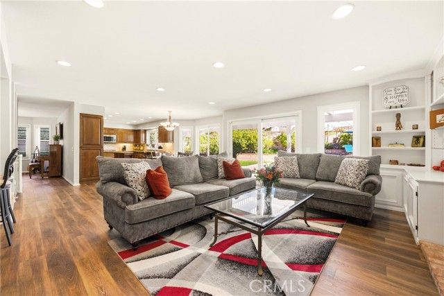 6152 Shadycreek, Agoura Hills, CA 91301