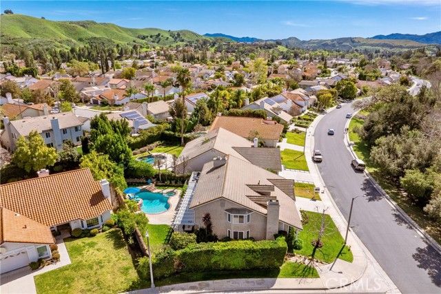 6152 Shadycreek, Agoura Hills, CA 91301