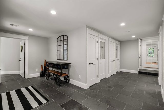 24 Claypit Hill Rd, Wayland, MA 01778