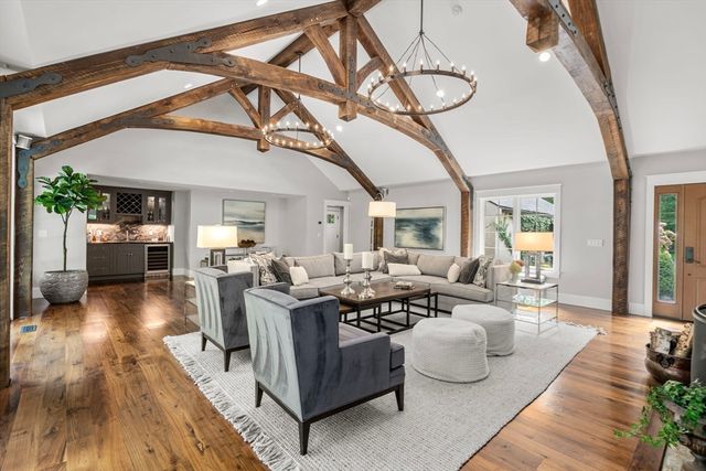 24 Claypit Hill Rd, Wayland, MA 01778