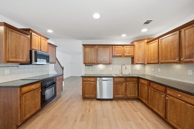 4719 Shady Lake Circle, Gainesville, GA 30507